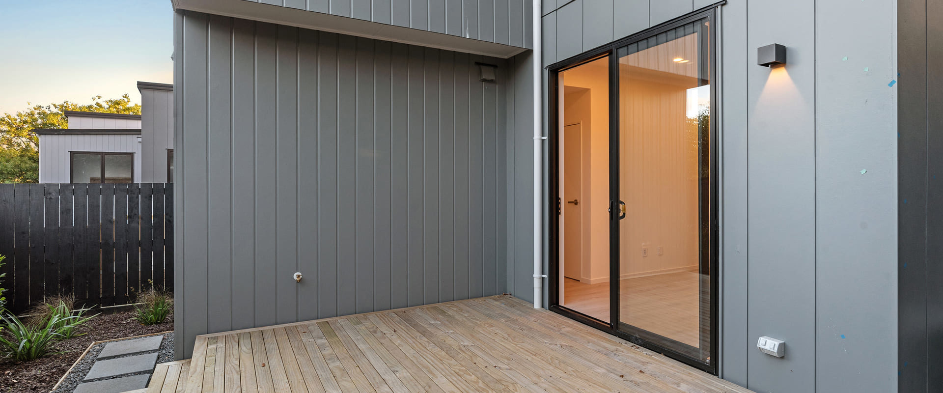 017_Open2view_ID585029-29_Mirrabrook_Unit_4